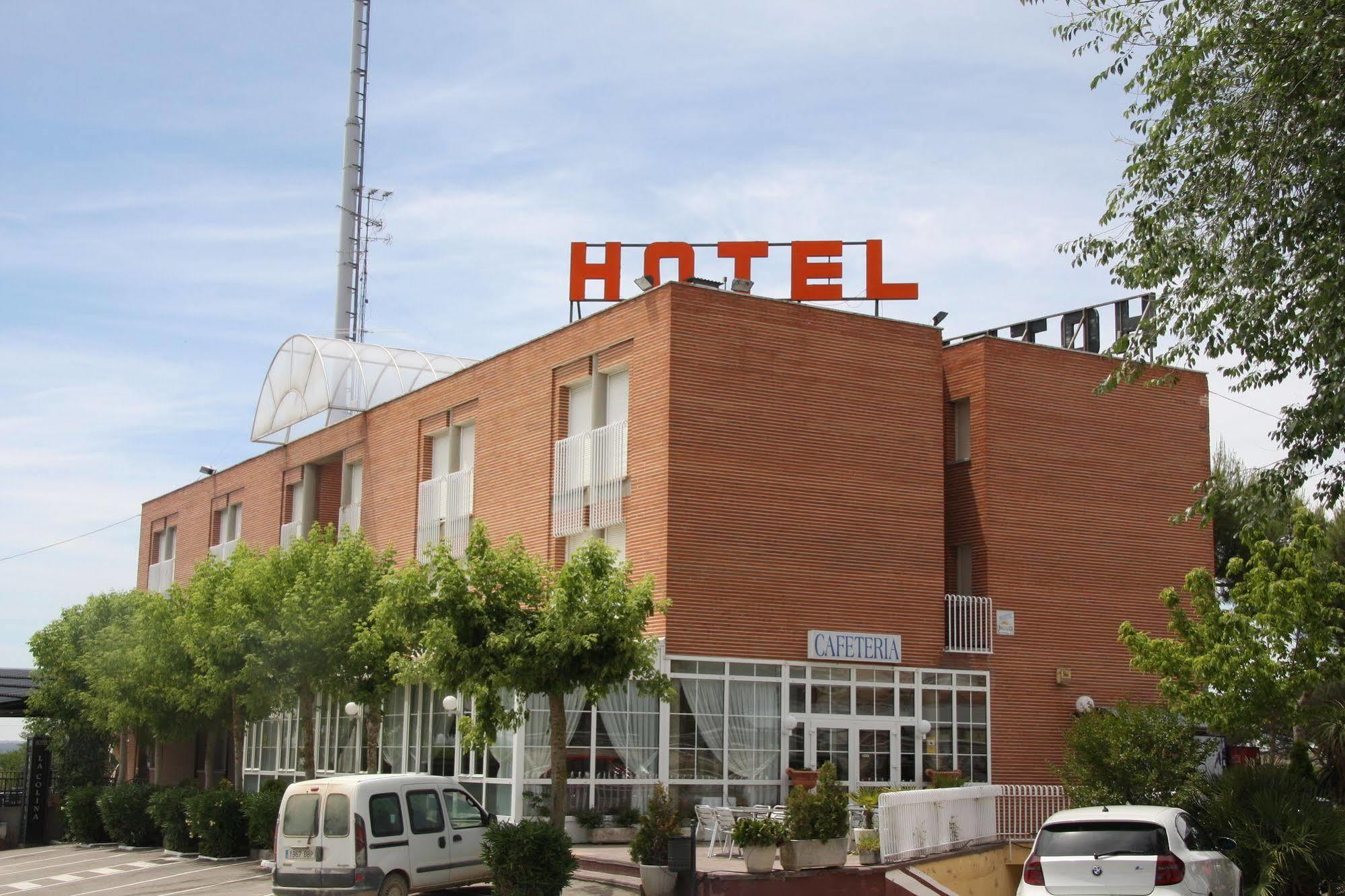 Hotel La Colina